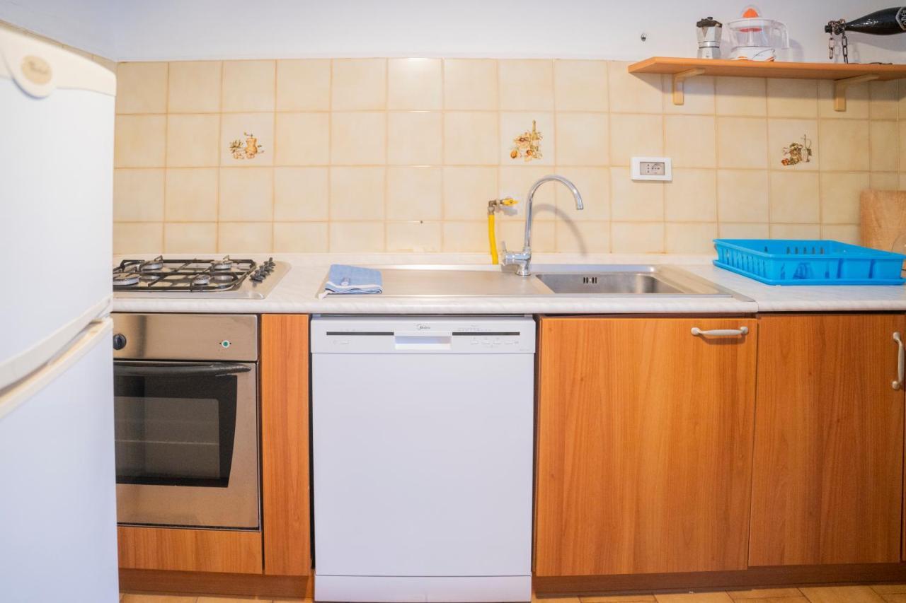 Apartment 077 - Casa Fede In Centro, 500metri Da Mare E